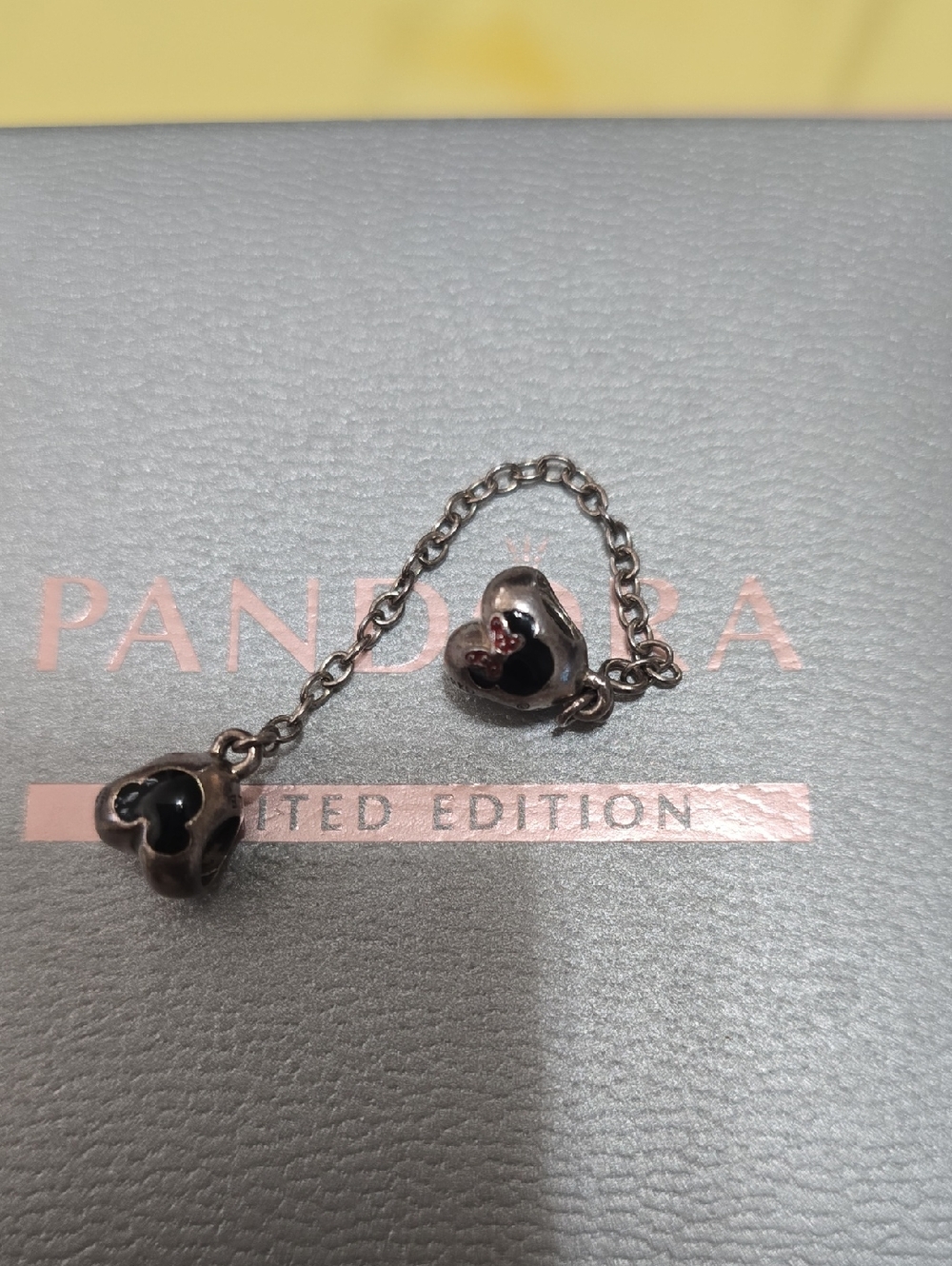 Authentic Pandora Safety Chain. Minnie And Mickey